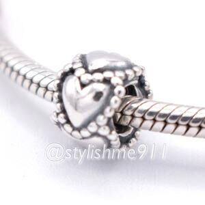 Authentic PANDORA Everlasting Love Charm